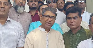 ‘আগামীতে খালেদা জিয়া ত্রাতার ভূমিকায় অবতীর্ণ হবেন’